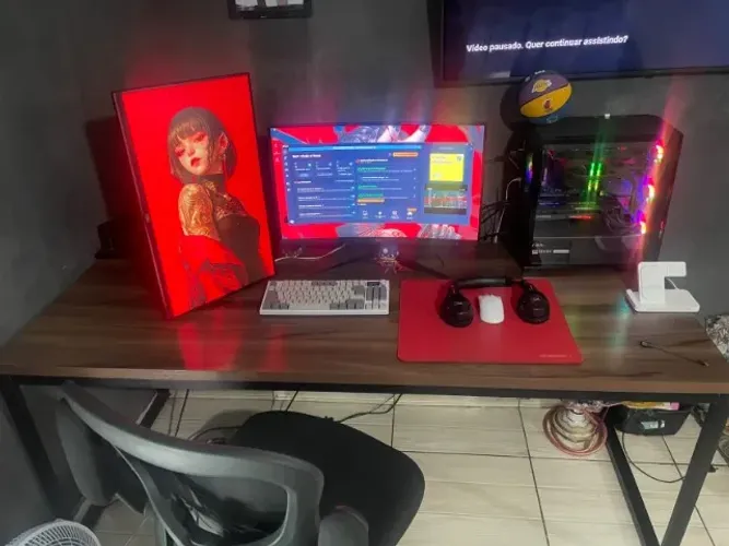 PC Gamer High-End: Ryzen 7 5700X + RX 6700 XT (12GB) + B550 TUF