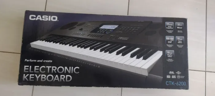Teclado Casio CTK 6200 Na Caixa