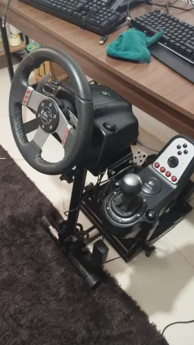 Volante Logitech g27 + Cockpit Extreme Racing + Câmbio manual.