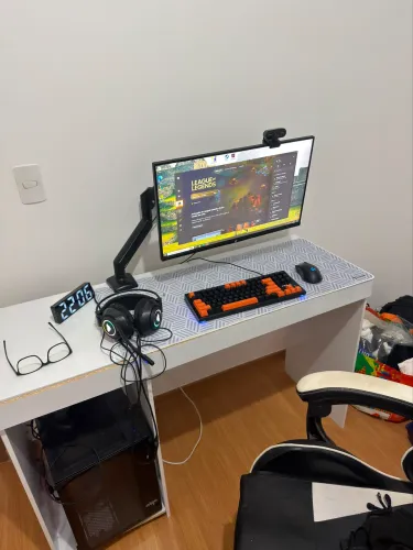 PC GAMER M5 / RYZEN 7 7800X3D / RX 7600 / 16GB RAM DDR5