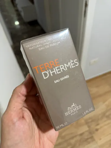 Perfume terre d?hermes eau givree lacrado