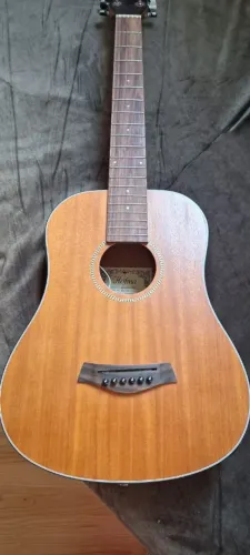 Vendo violão Baby (Travel) Hofma HBB-34M STNT em excelente estado de conservação
