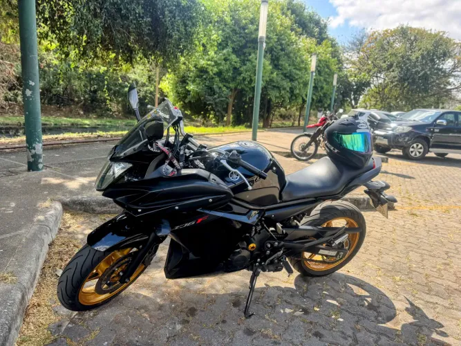 YAMAHA XJ6F 2010. 23.000km. Conservadíssima.