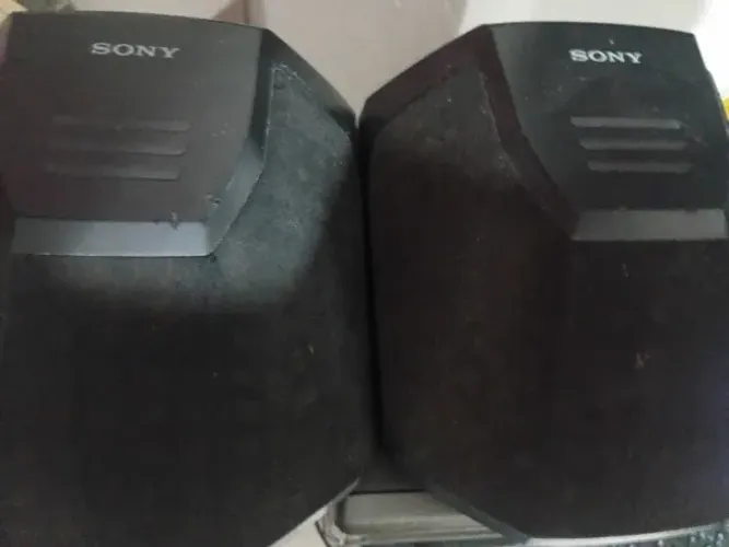 Par de caixas Sony