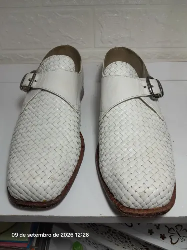 Sapato masculino couro branco usado