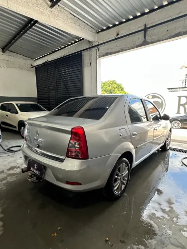 Renault Logan Expres./exp. UP Hi-flex 1.0 16V 4P 2012