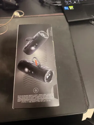 Jbl flip 7 lacrada 