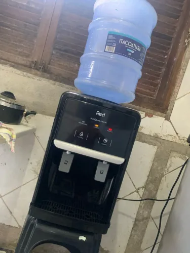 Bebedouro de Mesa Red Acqua Max Preto - Apenas 11 Dias de Uso (Com Nota Fiscal e Garantia)