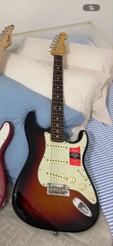 Guitarra Fender american professional