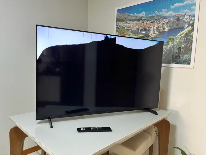 Philips 50" 4K Android TV 50PUG7406/78 - Tela Quebrada