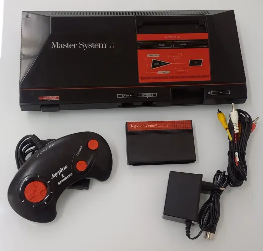 MASTER SYSTEM 2 COM ALEX KID NA MEMÓRIA ÓTIMO ESTADO FUNCIONANDO PERFEITAMENTE....