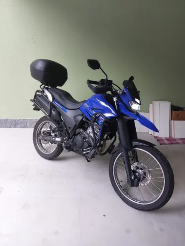VENDO LANDER 250 MUITO NOVA COM DIVERSOS ACESSÓRIOS
