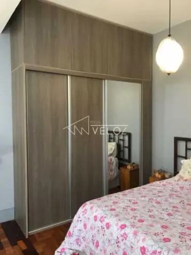 Apartamento : / Residencial / Humaitá