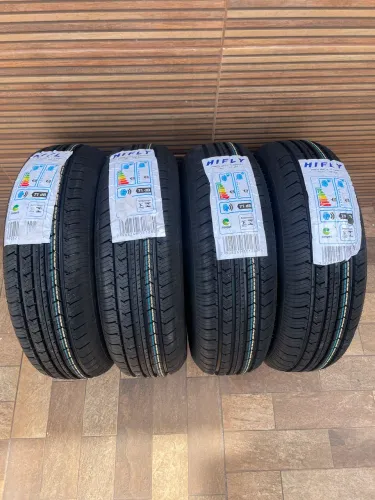 Pneus 175/60/14 NOVOS