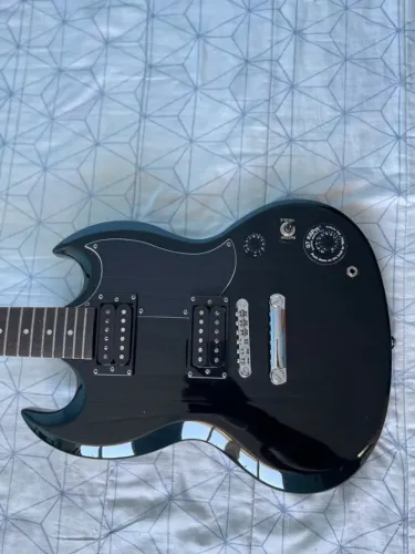 Guitarra Epiphone SG Especial Preta