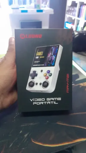 Videogame Portátil Retrô com Jogos ps1