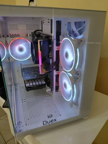 Pc gamer : Rtx Ryzen 5 5500 Rtx 3050 16Gb Nvme 512G