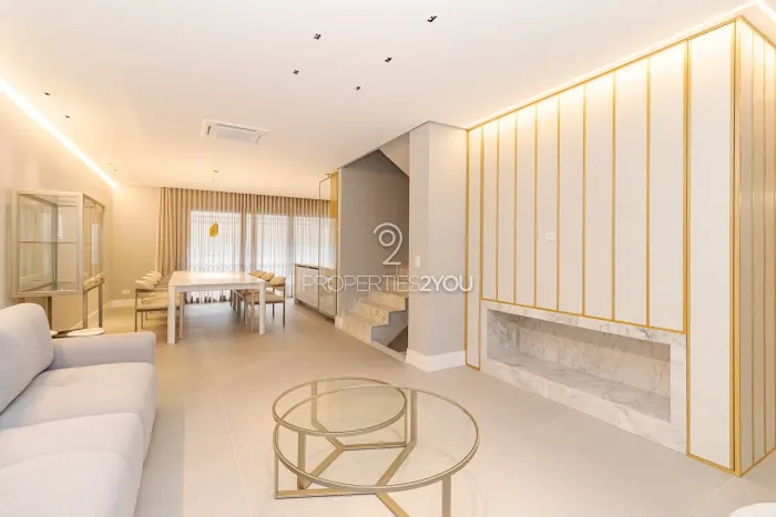 Casa Mobiliada em condomínio para alugar - 3 suítes | Ahú - Curitiba -PR