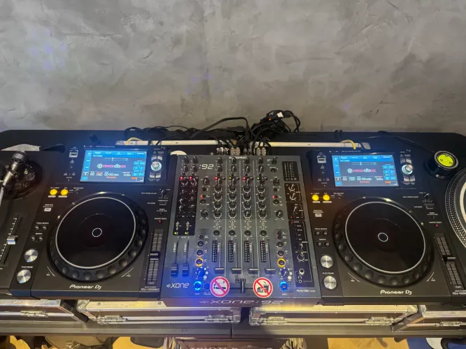 Par de Xdj1000mk2 pioneer (novíssimas)