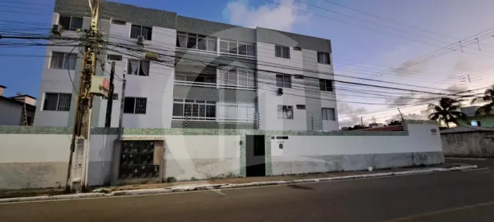 Apartamento à venda na Atalaia com 3 quartos, 83m² e excelente localização
