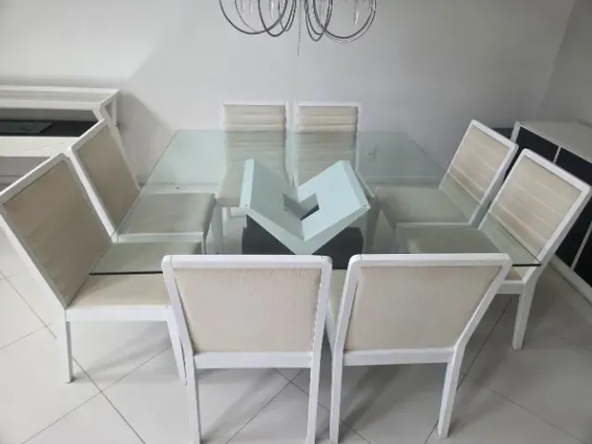 Mesa de Jantar Vidro 8 Lugares com Cadeiras