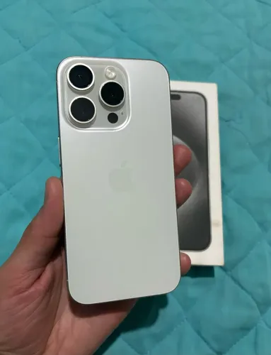 IPHONE 15 PRO 128GB BRANCO TITÂNIO