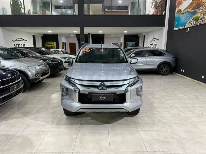 Mitsubishi TRITON HPE 2.4 CD 4X4 TB Diesel Aut. 2023