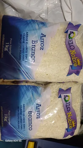 Vendo 9 unidade de arroz de 1kg por 25 reais