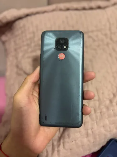 Moto e7