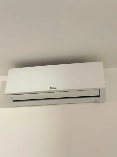 Central de Ar condicionado 12mil BTUs Philco usado