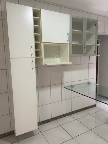 Armário de cozinha completo 
