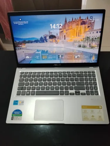 Notbook ASUS Vivobook X1500E - Seminovo na Caixa