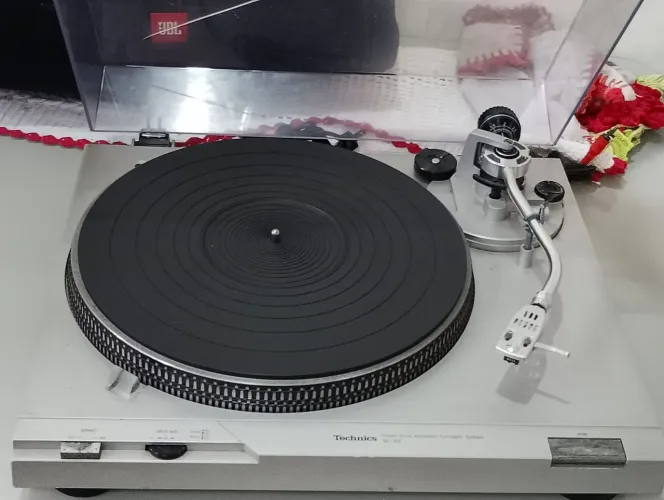 Toca disco technics funcionando