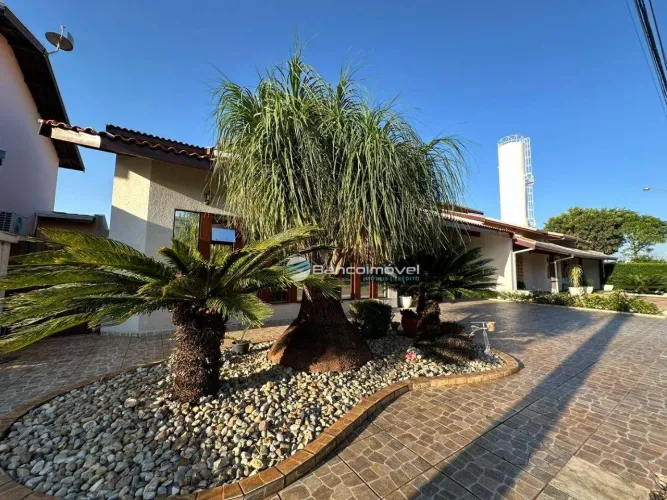 Casa com 4 dormitórios à venda, 290 m² por R$ 1.500.000,00 - Condomínio Moradas de Betel -