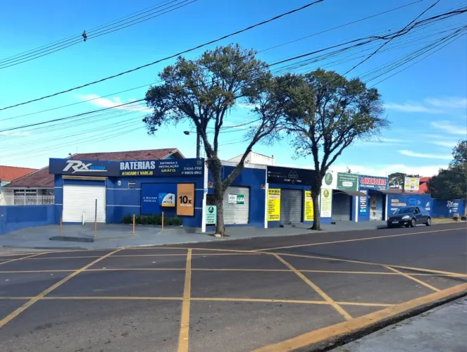 Comercial para Locação em Curitiba, Cajuru, 1 banheiro