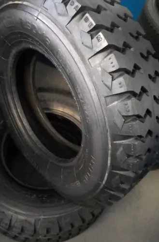 Pneu 7.50x16 Borrachudo