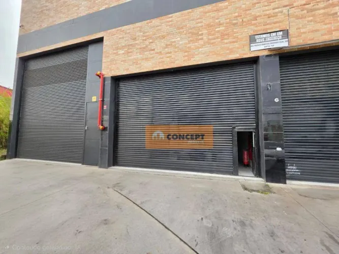 Salão para alugar, 81 m² por R$ 2.840,00/mês - Jardim Itamarati - Poá/SP