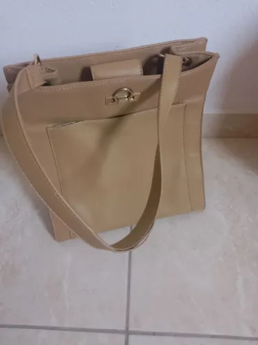 Vendo bolsa nova