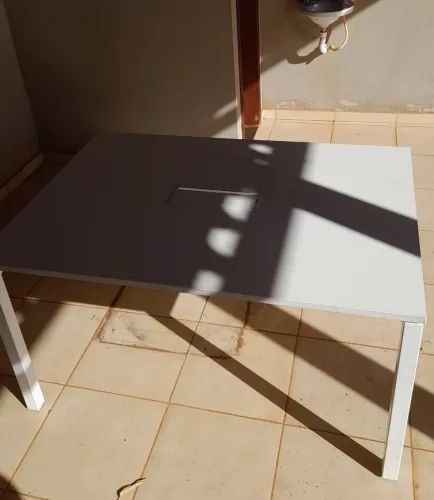 Mesa Branca 1,40 X 1 Metro 
