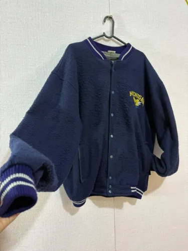 jaqueta bomber vintage faculdade de michigan