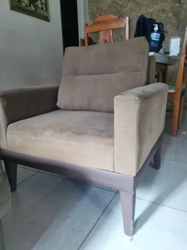 Poltrona em bom estado