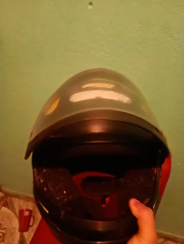 Vende este capacete, não uso mais