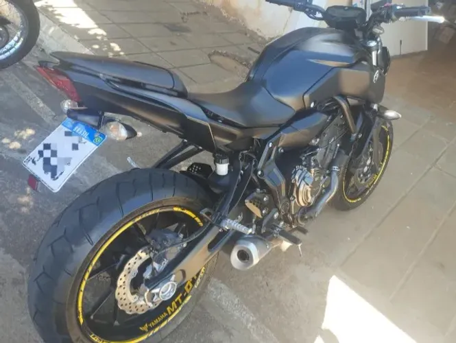 Yamaha MT-07 - Revisada, único Dono, Manual e Chave Reserva