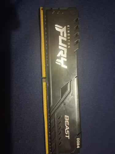 TROCO PS4 MEMORIA RAM 8 GB DDR4 FURY POR RTX 3060-4060