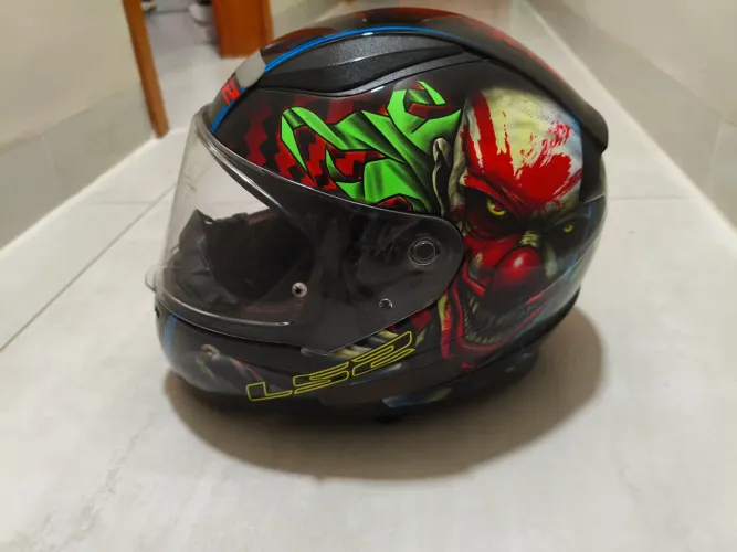 Capacete ls2