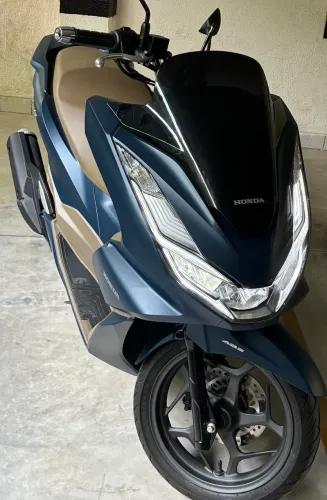 HONDA PCX 160 DLX 24/24 ESTADO DE ZERO!