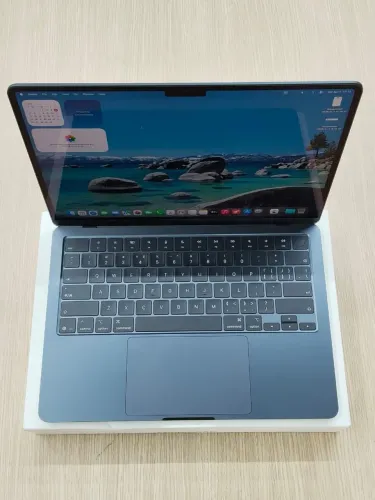 MacBook Air M5 16/512 midnight Garantia até Julho de 2027