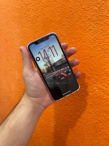 iPhone 11 Red