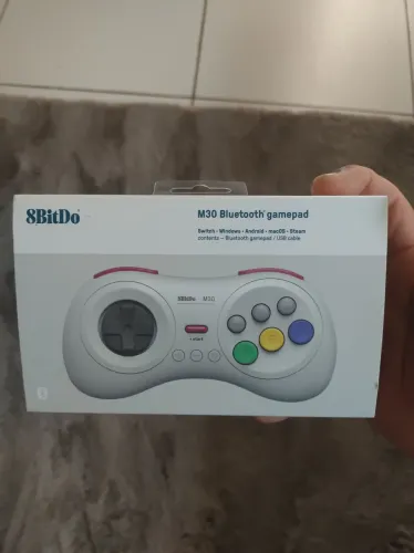 Controles 8bitDo para Nintendo Switch novo e lacrado.