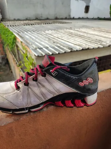 Sapatos brechó 42